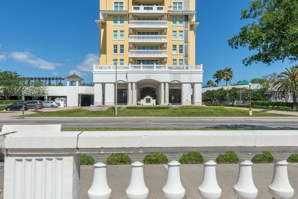 345 Bayshore Blvd Ph P6