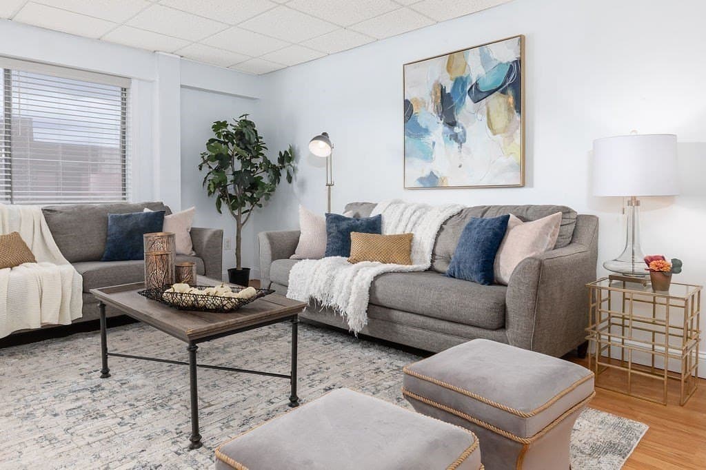 111 Foster St Apt 416