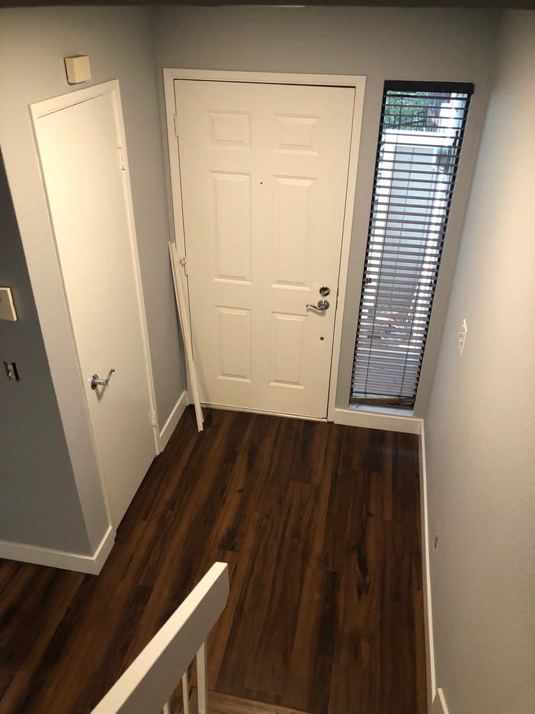 165 Oddstad Dr