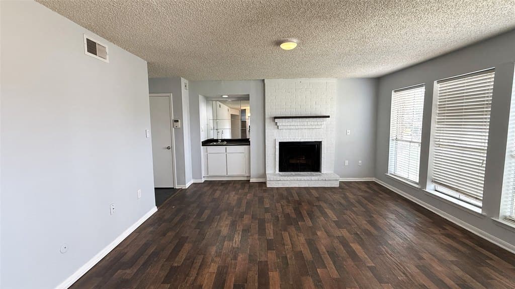 250 El Dorado Blvd Apt 103