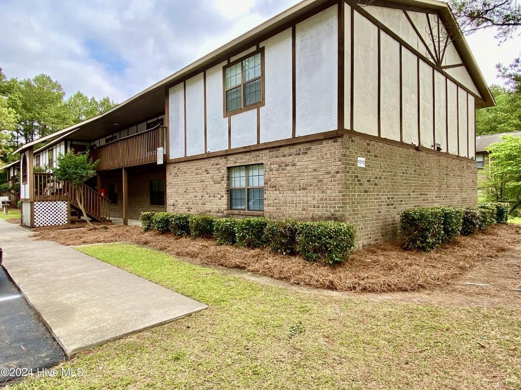1012 Peed Dr Apt 2