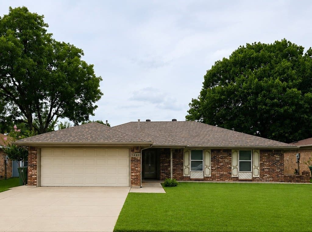 1421 Bryan Dr