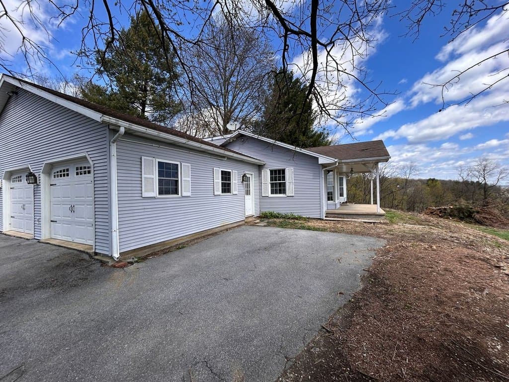 235 Reifsnyder Rd