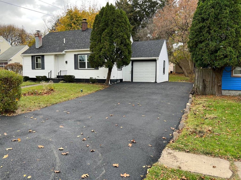 641 Salisbury Park Dr