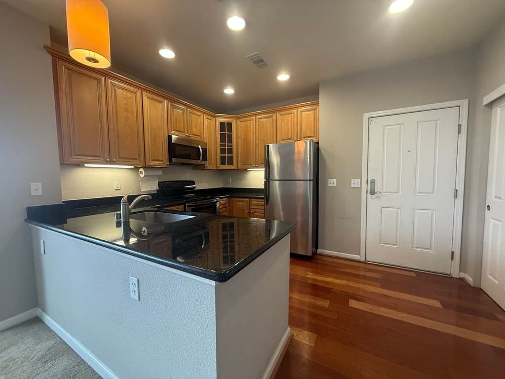 1445 Fruitdale Ave Unit 329