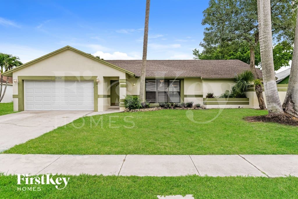 12351 Gingerwood Ln