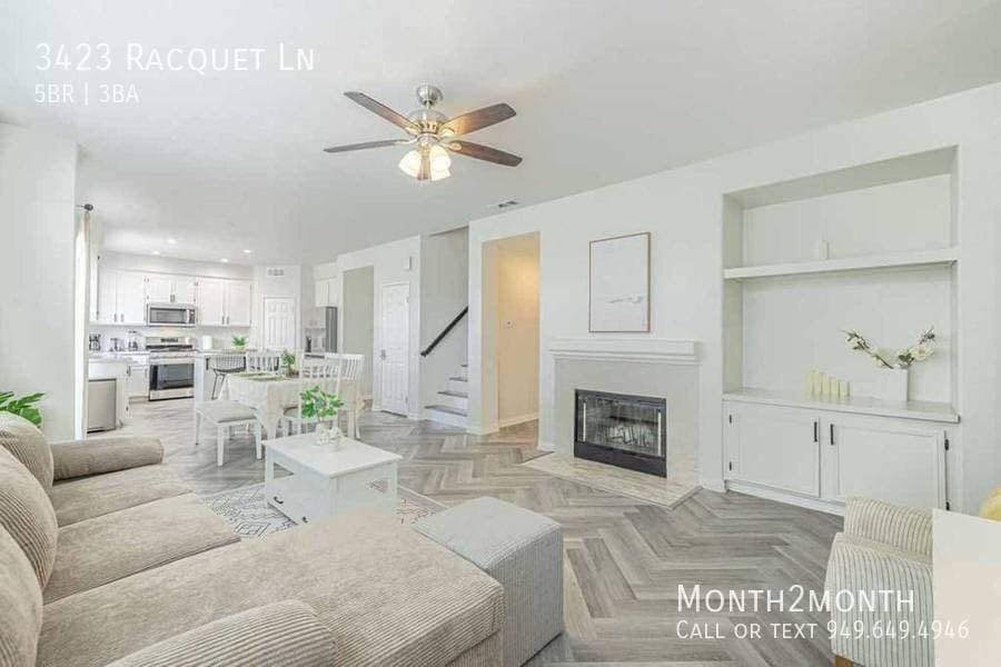 3423 Racquet Ln