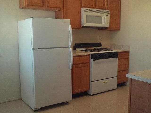 302 Princeton Dr SE Apt D