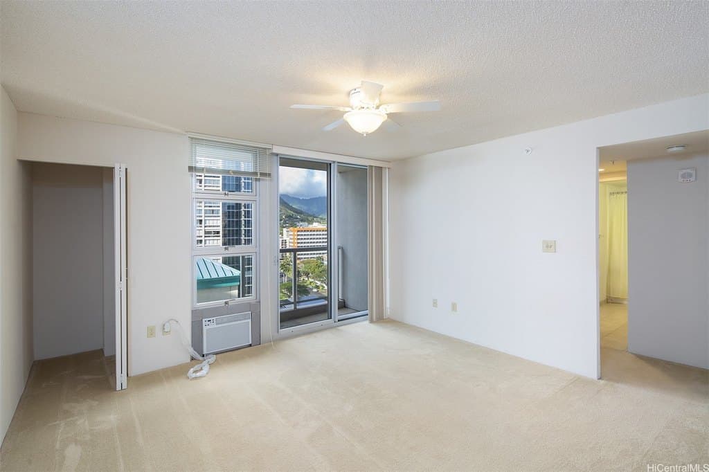 1315 Kalakaua Ave Apt 1911