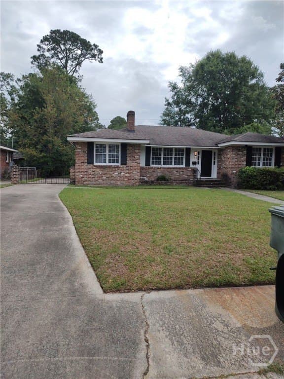 132 Andover Dr
