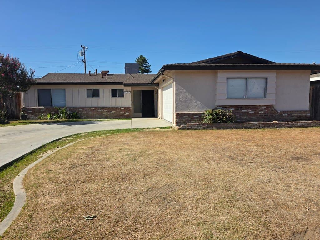 2805 Cambria Ave