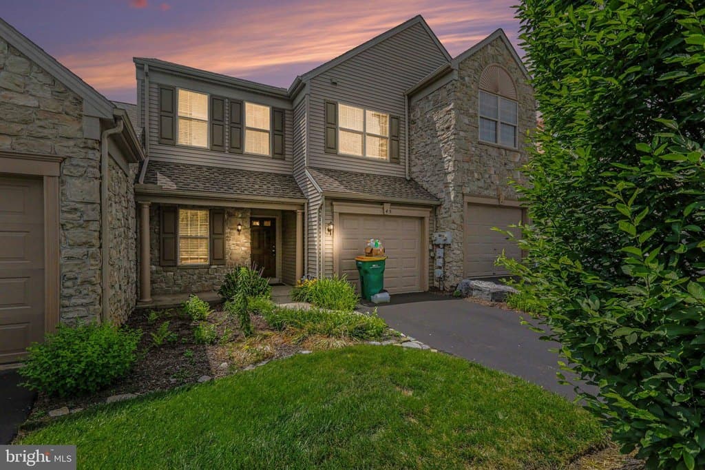 645 Springhouse Ln