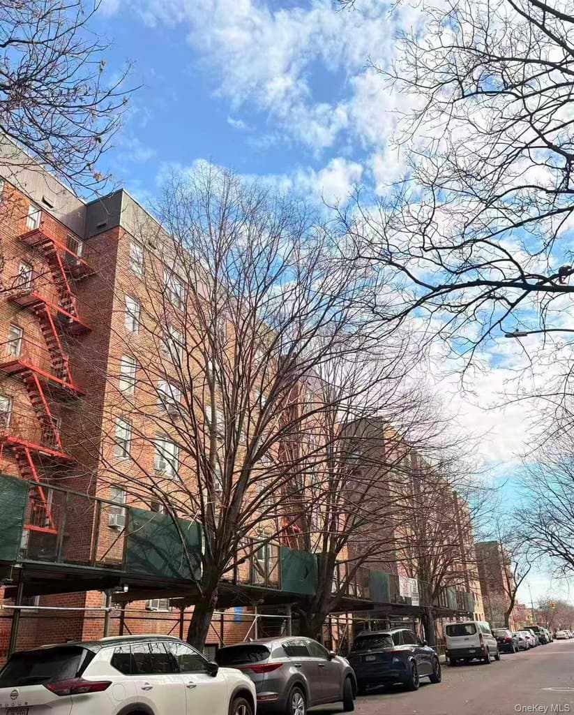 105-33 66th Ave Unit 3F