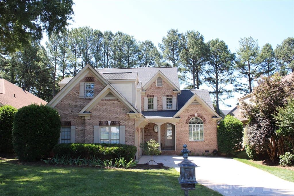 17404 Summer Place Dr