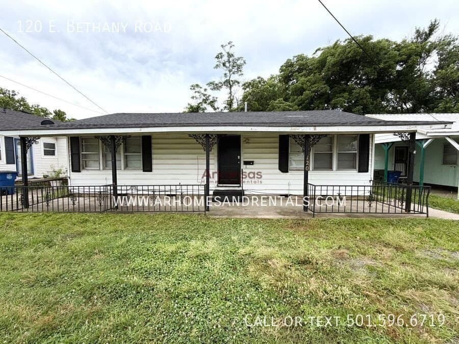 120 E Bethany Rd