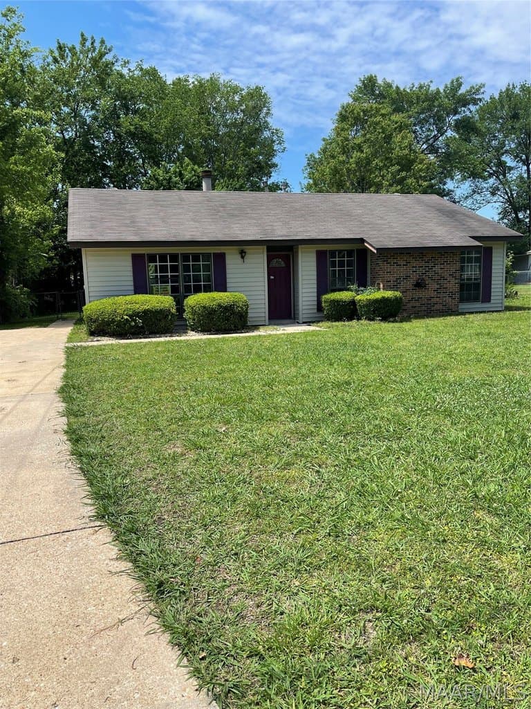 518 W Wilding Dr