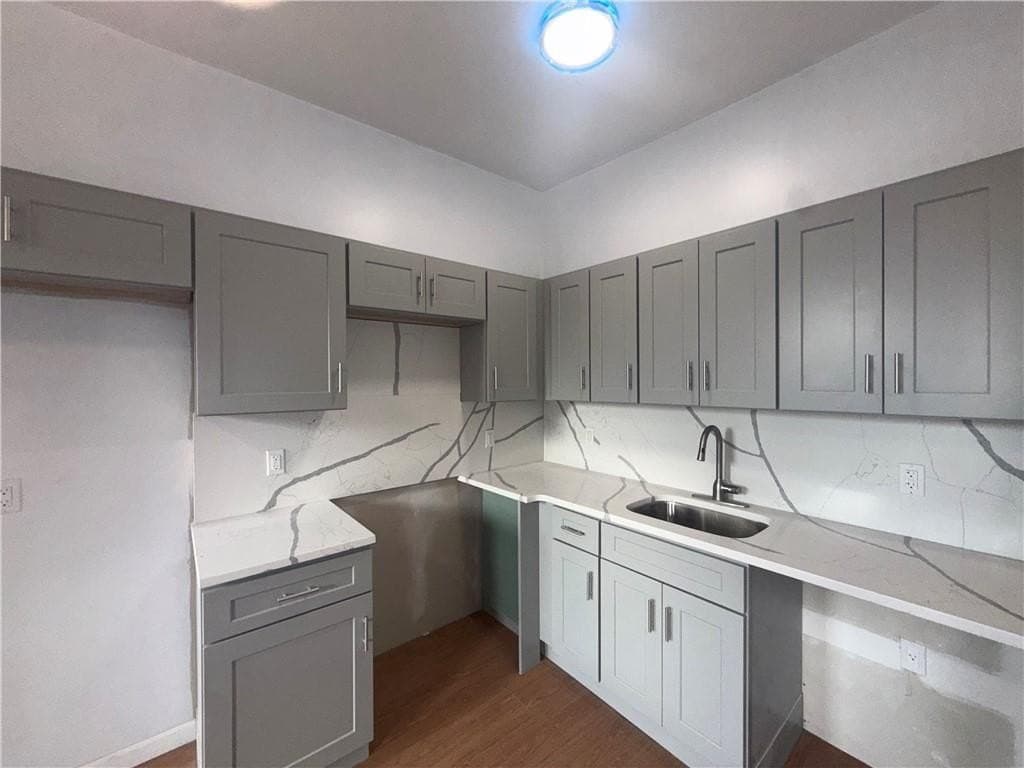 324 Eldert St Unit 3A