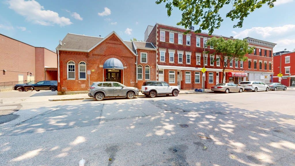 712 Shawmut Ave Apt 1