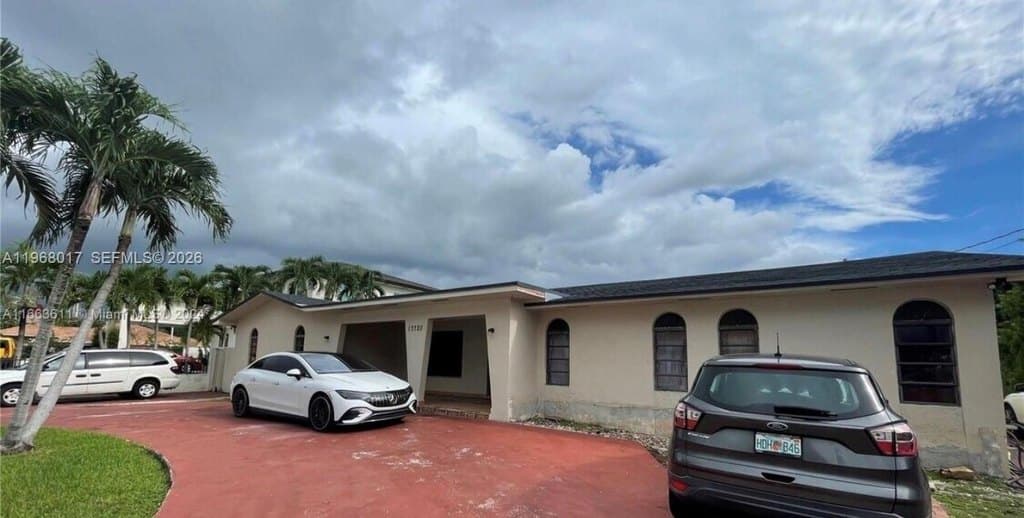 137XX SW 32nd St