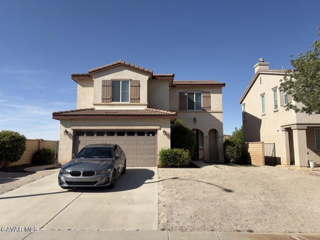 2841 Hornbeam Rd