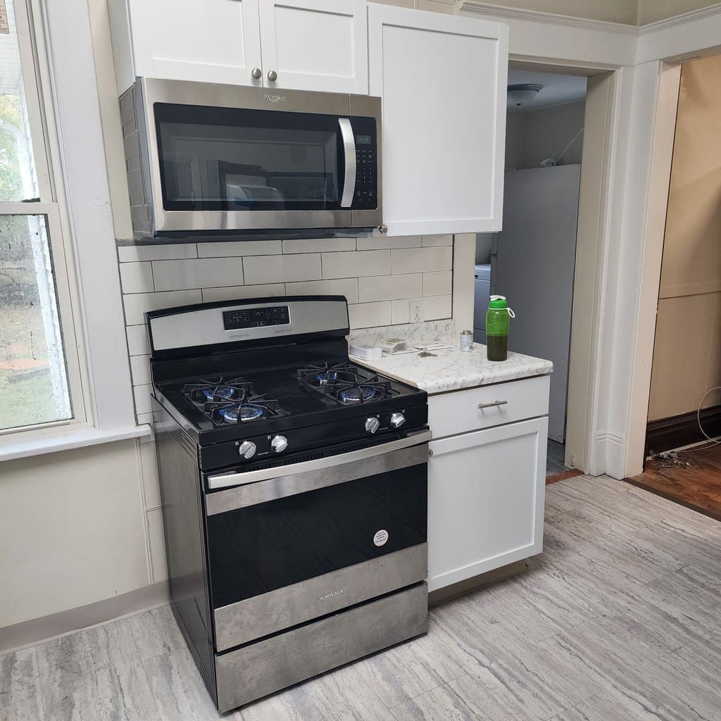 102 5th Ave Unit 4