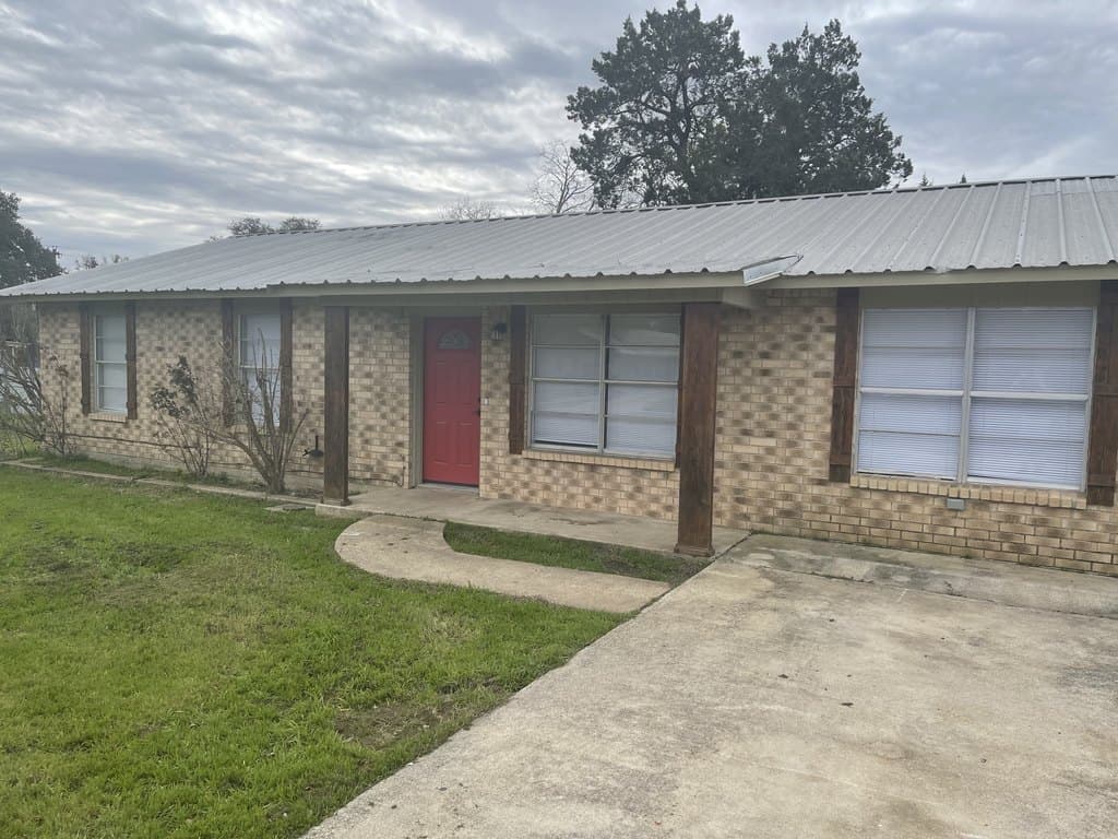 1400 Magnolia Rd