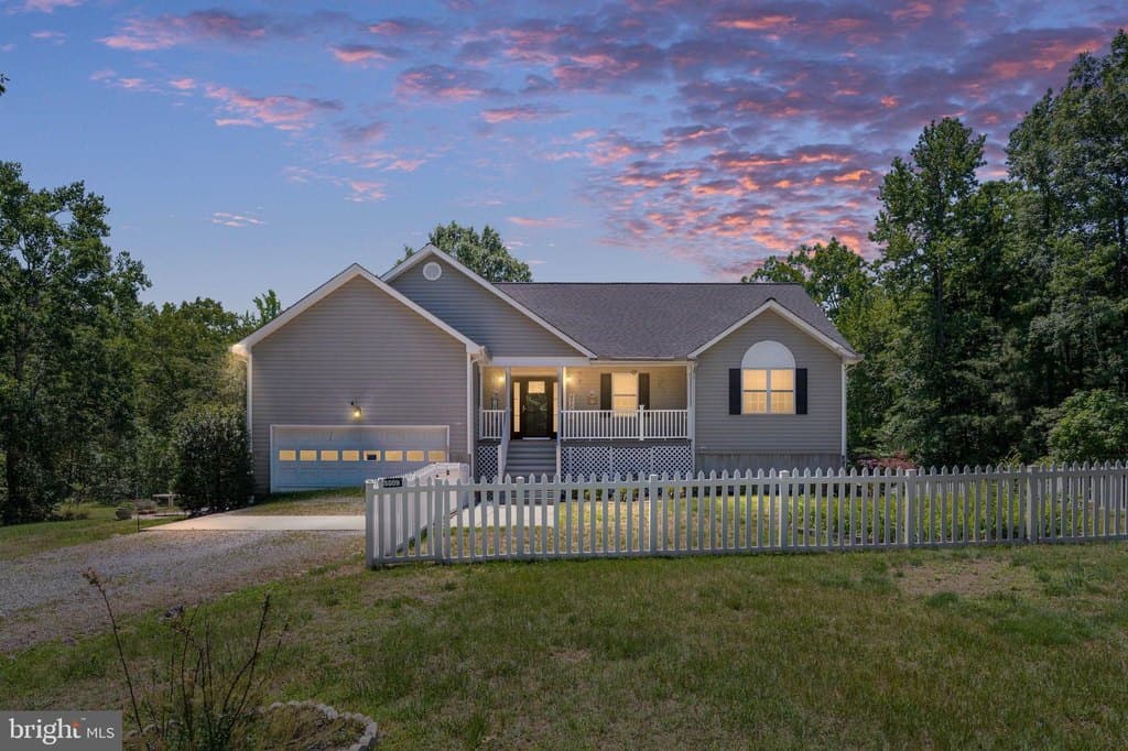 8009 Burrell Rd