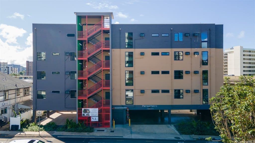 1407 Pensacola St Unit 106