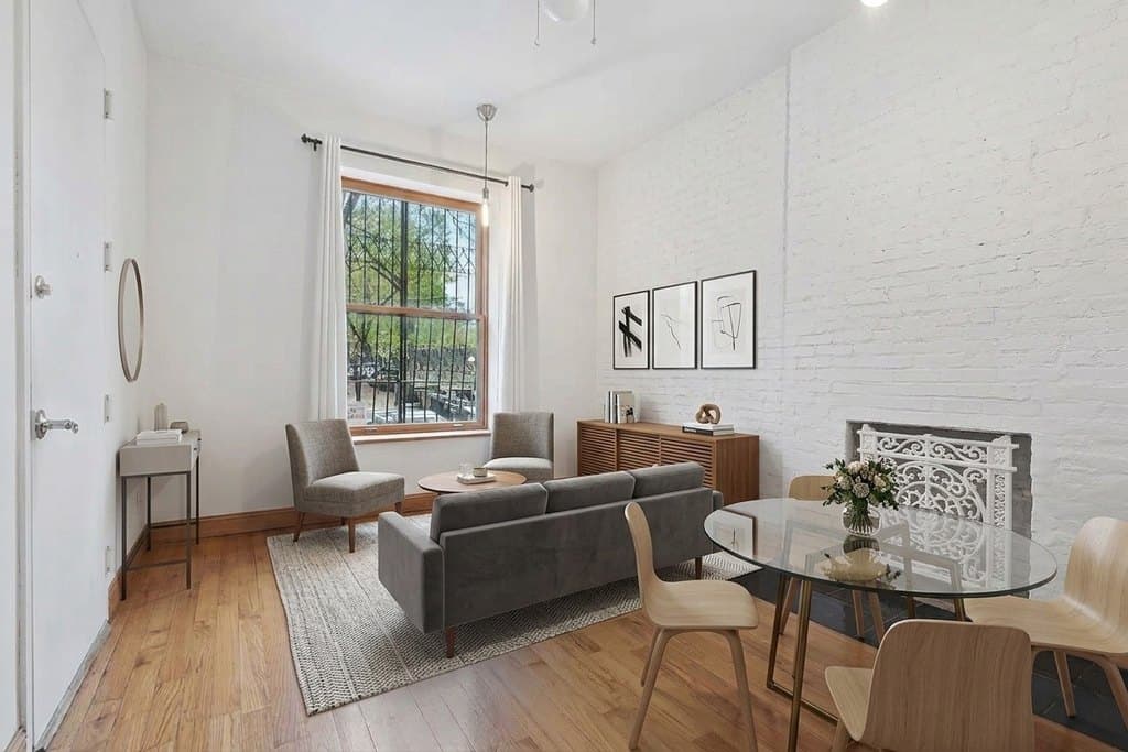 424 W 160th St Unit Parlor