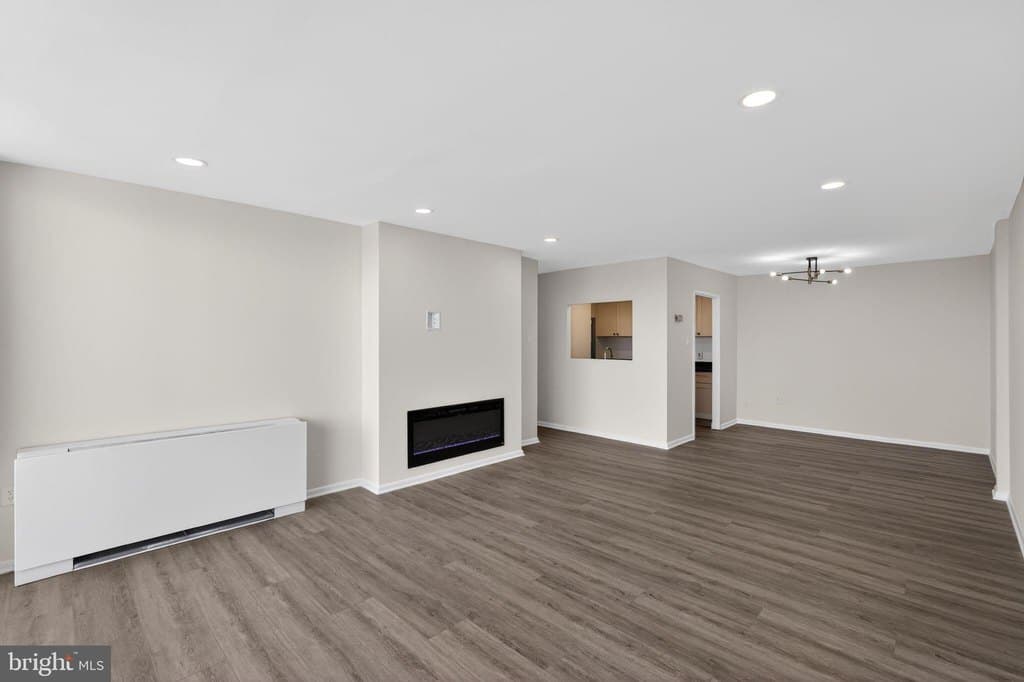 309 Florence Ave Unit 612N