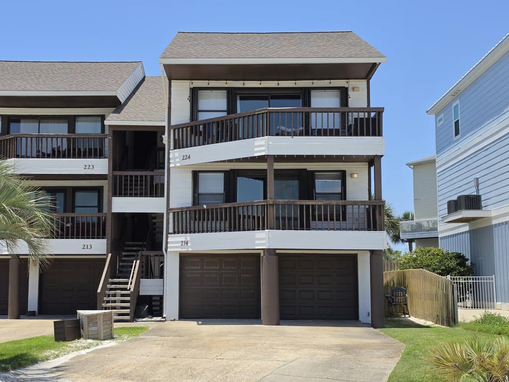1448 Tina Dr Apt 214