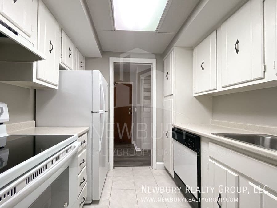 530 N Main St Apt 202