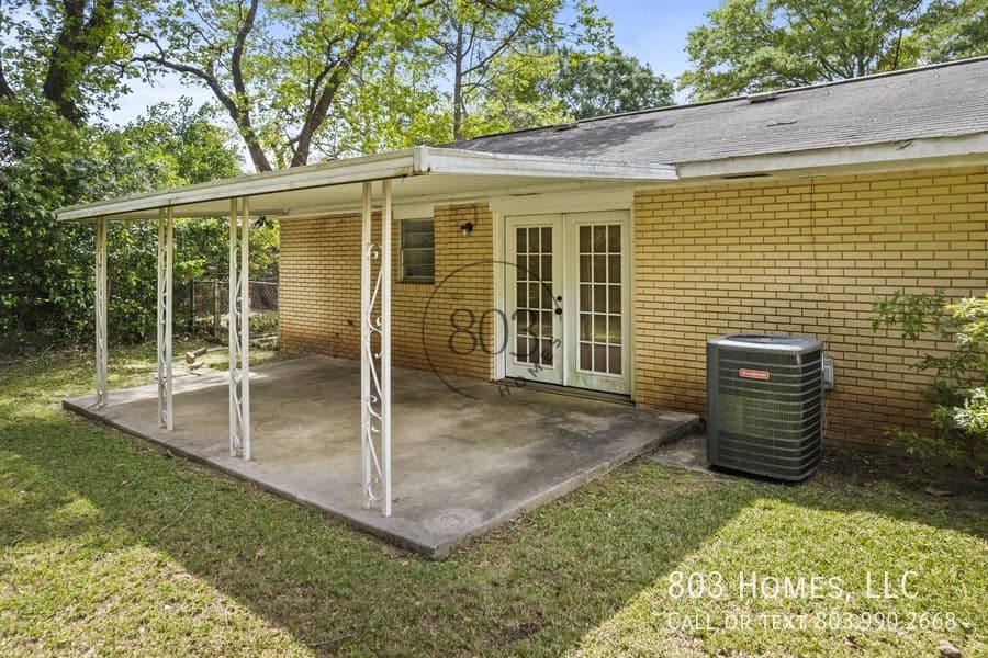 124 Briarwood Dr