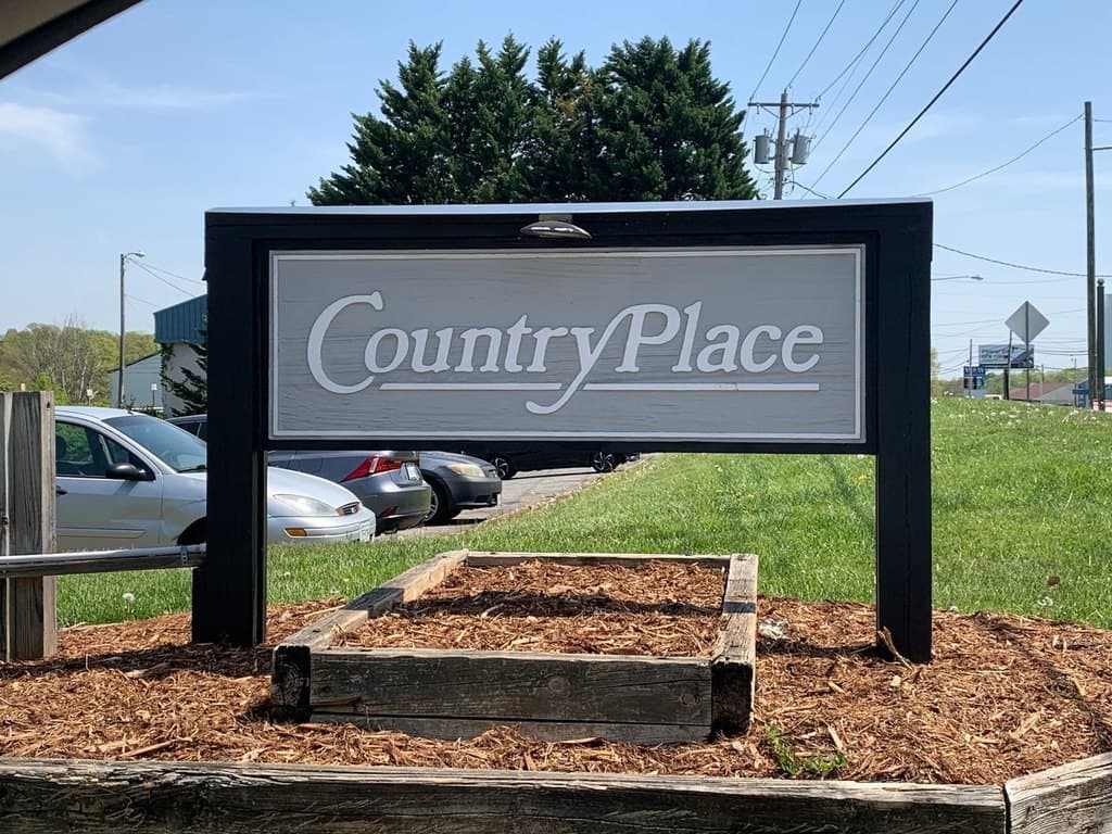 89 Countryplace Ln