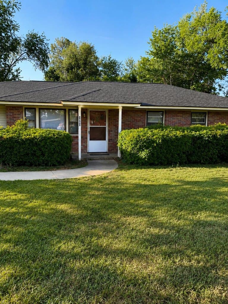 1940 Millwood Rd