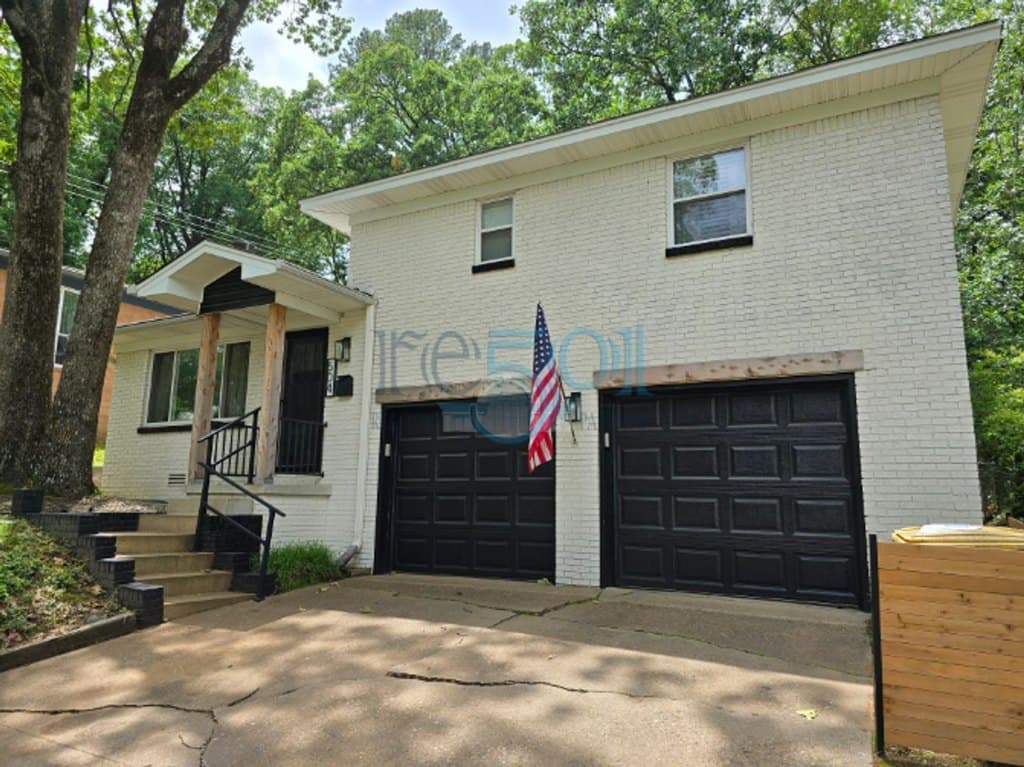 504 Mellon St