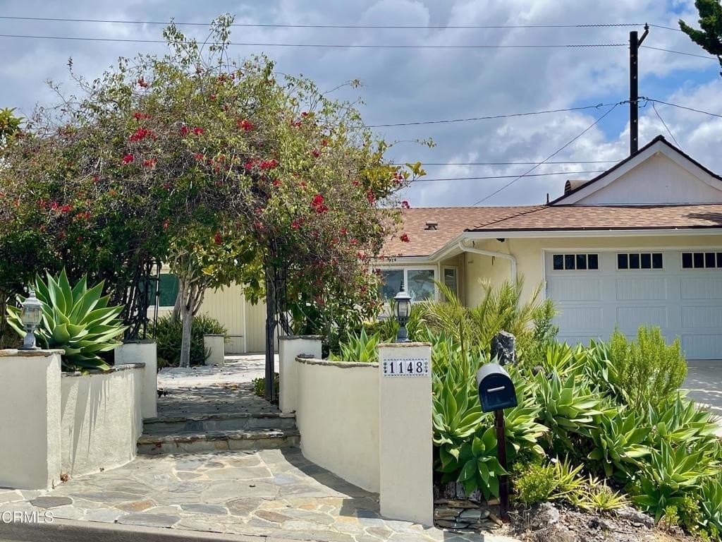 1148 Colina Vis