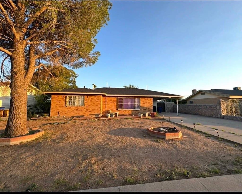 8208 Dempsey Ave
