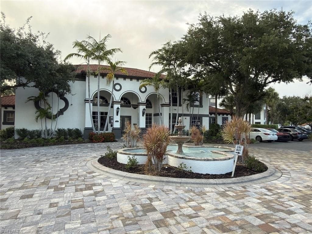 7945 Preserve Cir Apt 523