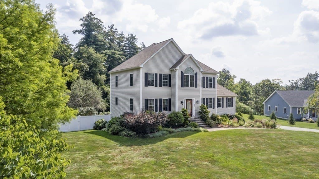 47 Skyview Dr