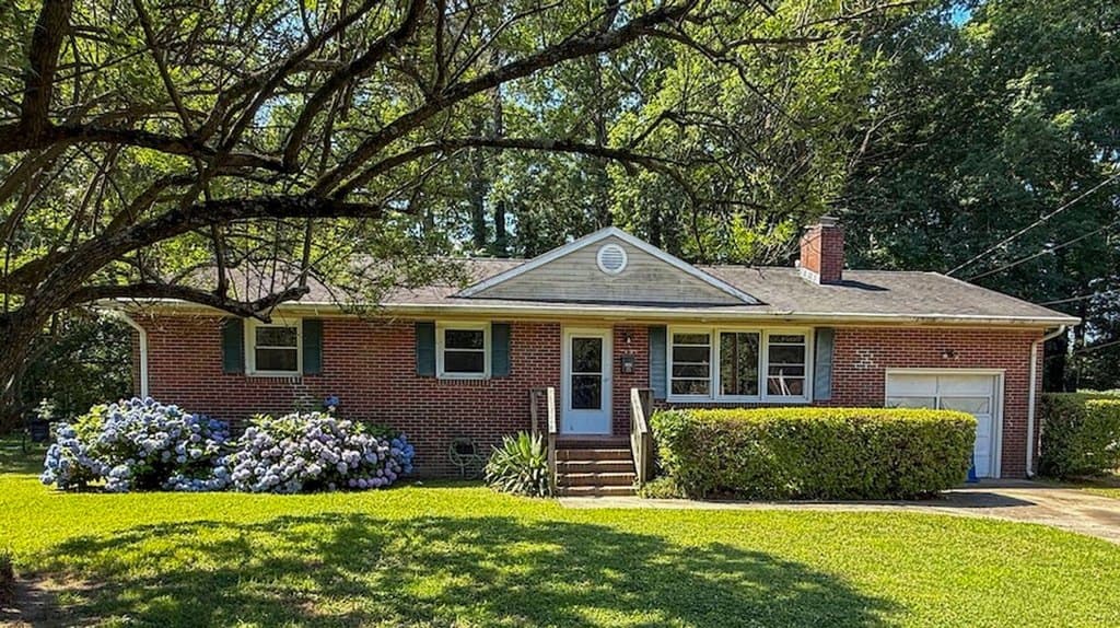 23 Green Ct