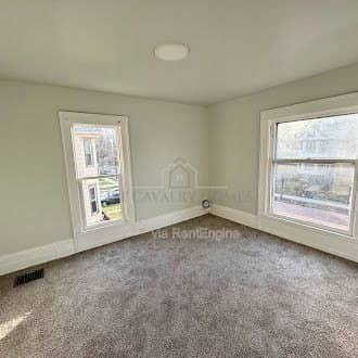 45 Oakdale Ave
