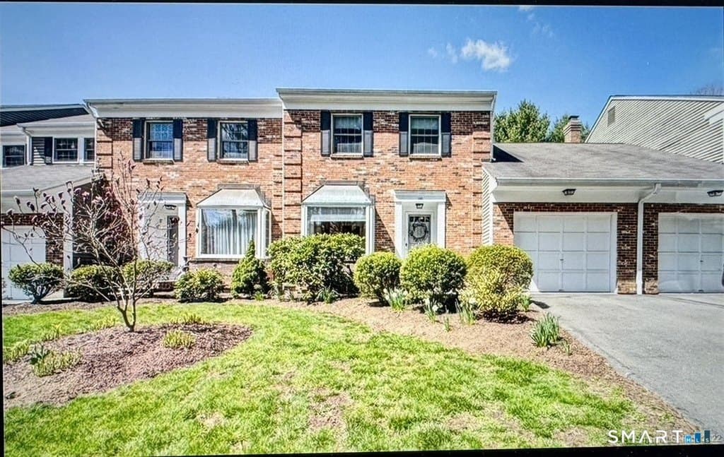 136 Tunxis Vlg Unit 136
