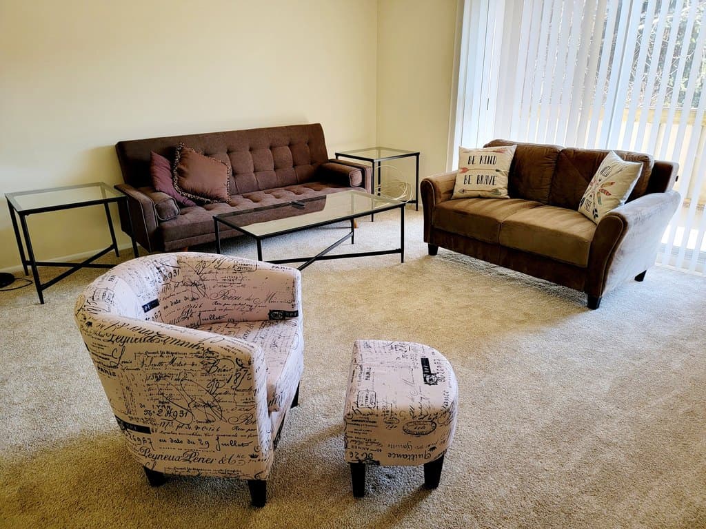 46 Township Line Rd Apt 211