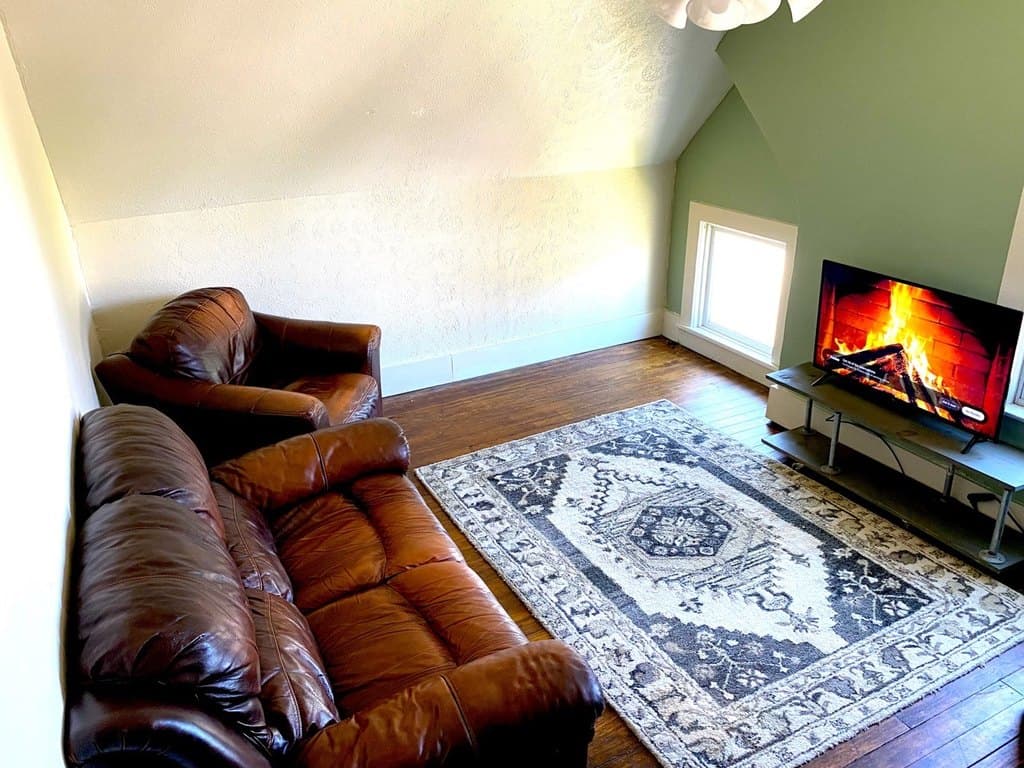 545 E Buchtel Ave Apt 3