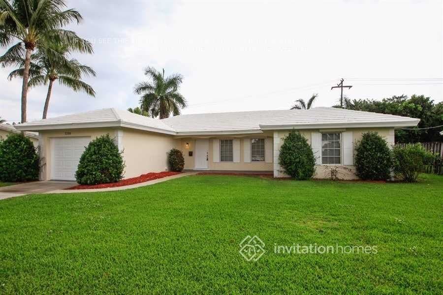 1250 SW 9th Ter