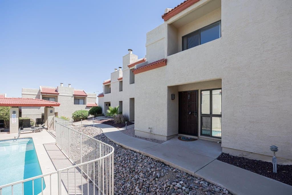 1401 E Puget Ave Apt 23