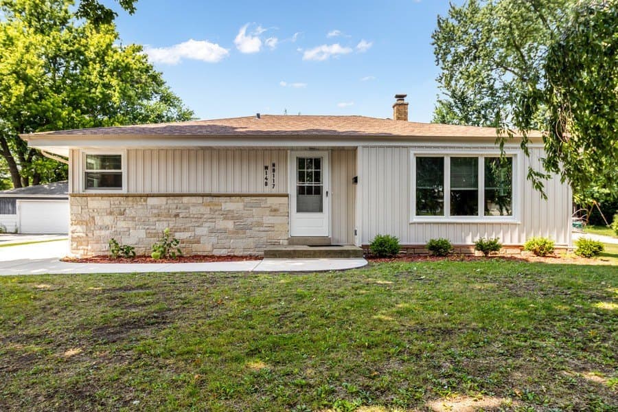 W148N8117 University Dr