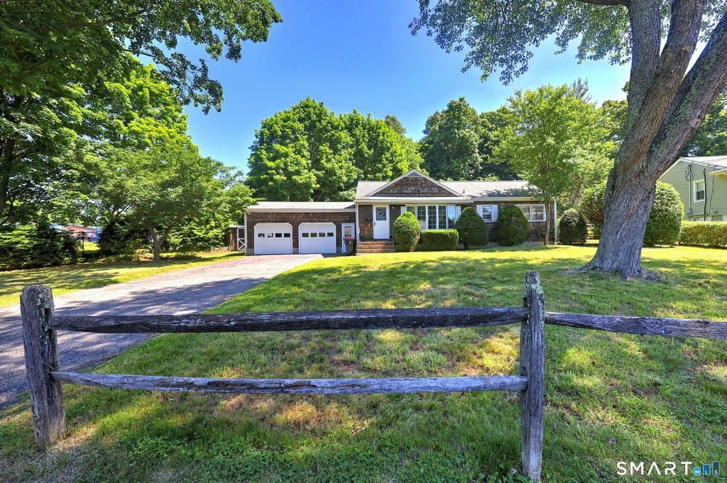 38 Eagle Rd