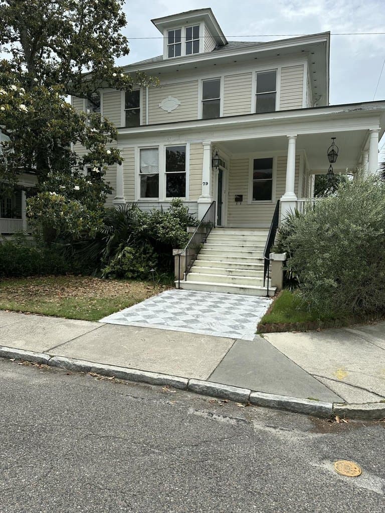 79 Gibbes St